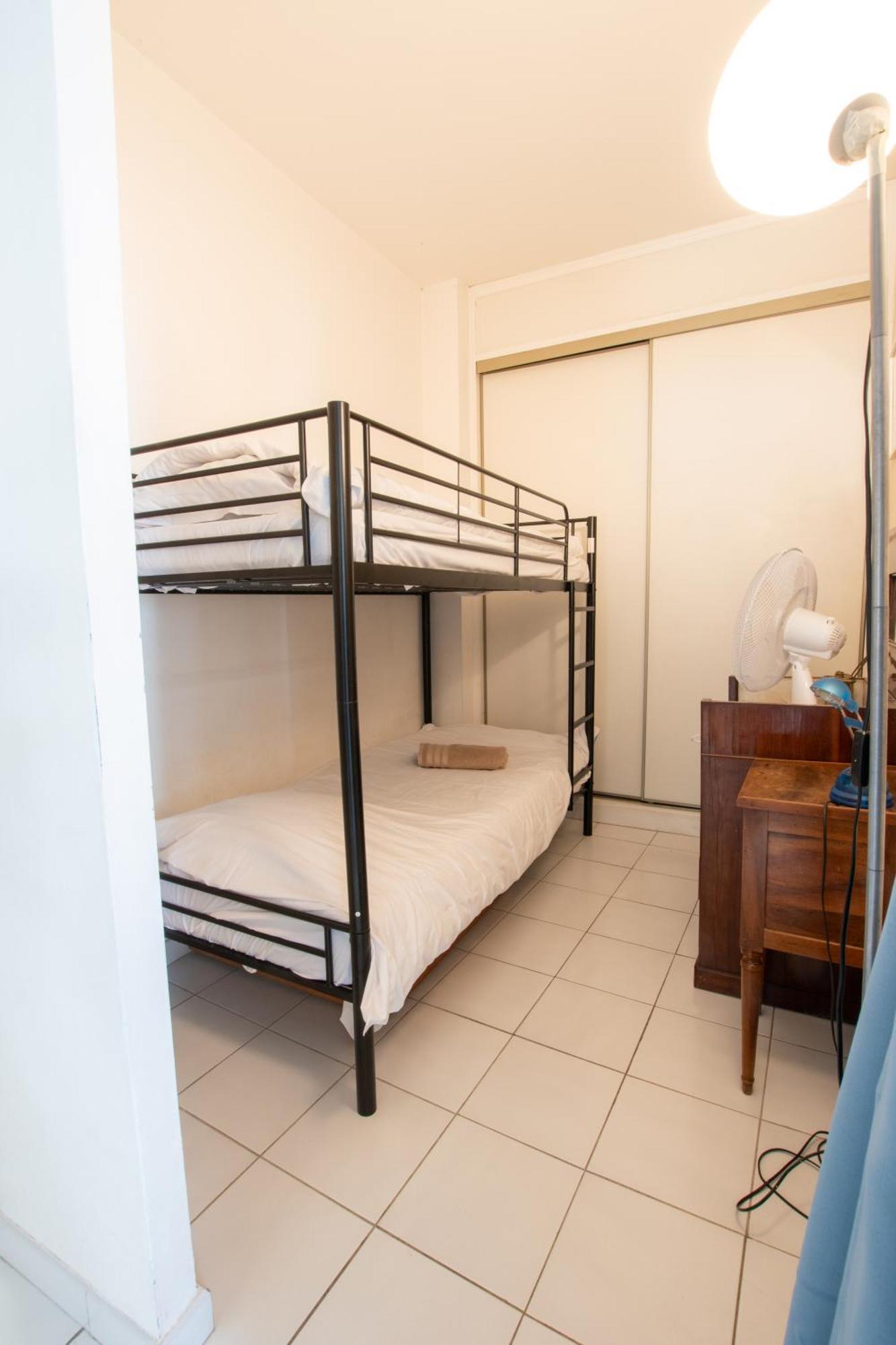 Renne - Vue Imprenable Sur Le Rhone Apartment Arles Luaran gambar